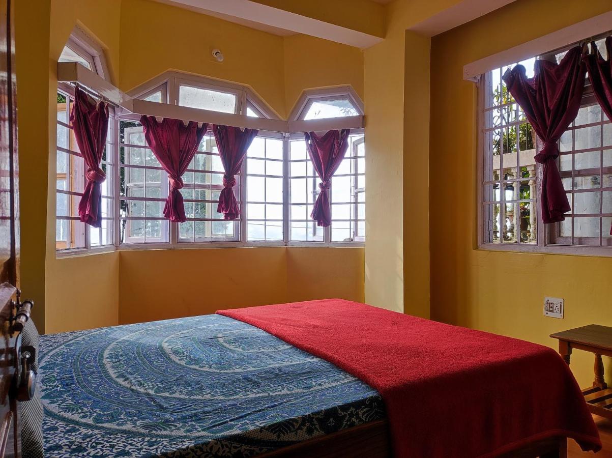 Wind Home Darjeeling- Budget Hotel Near Mall Darjeeling  Esterno foto