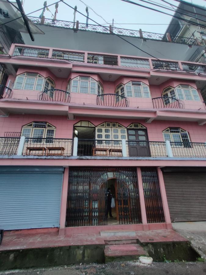 Wind Home Darjeeling- Budget Hotel Near Mall Darjeeling  Esterno foto