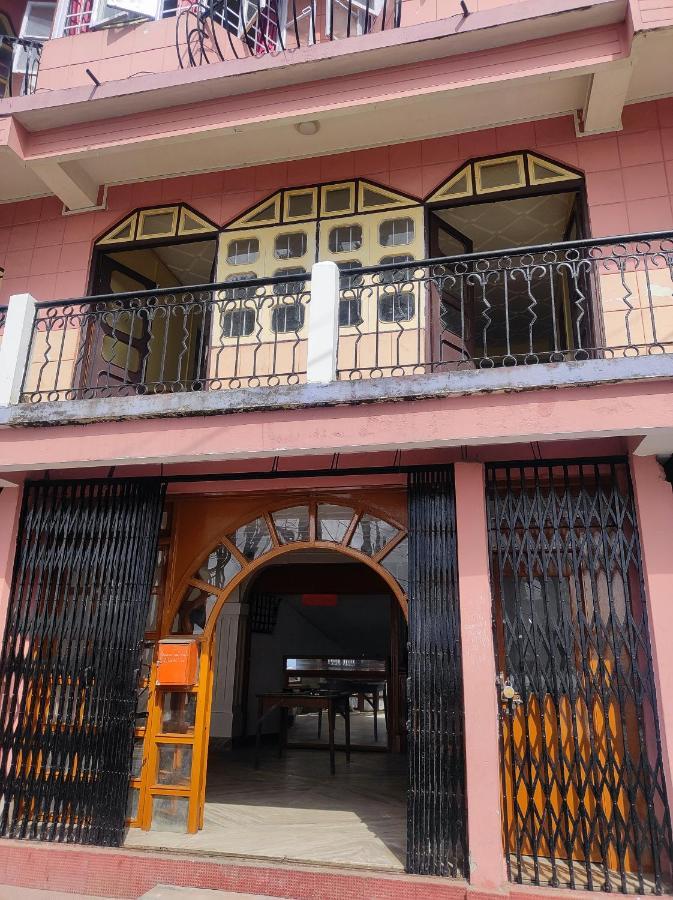 Wind Home Darjeeling- Budget Hotel Near Mall Darjeeling  Esterno foto