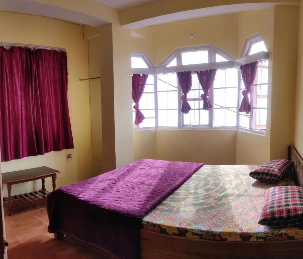 Wind Home Darjeeling- Budget Hotel Near Mall Darjeeling  Esterno foto
