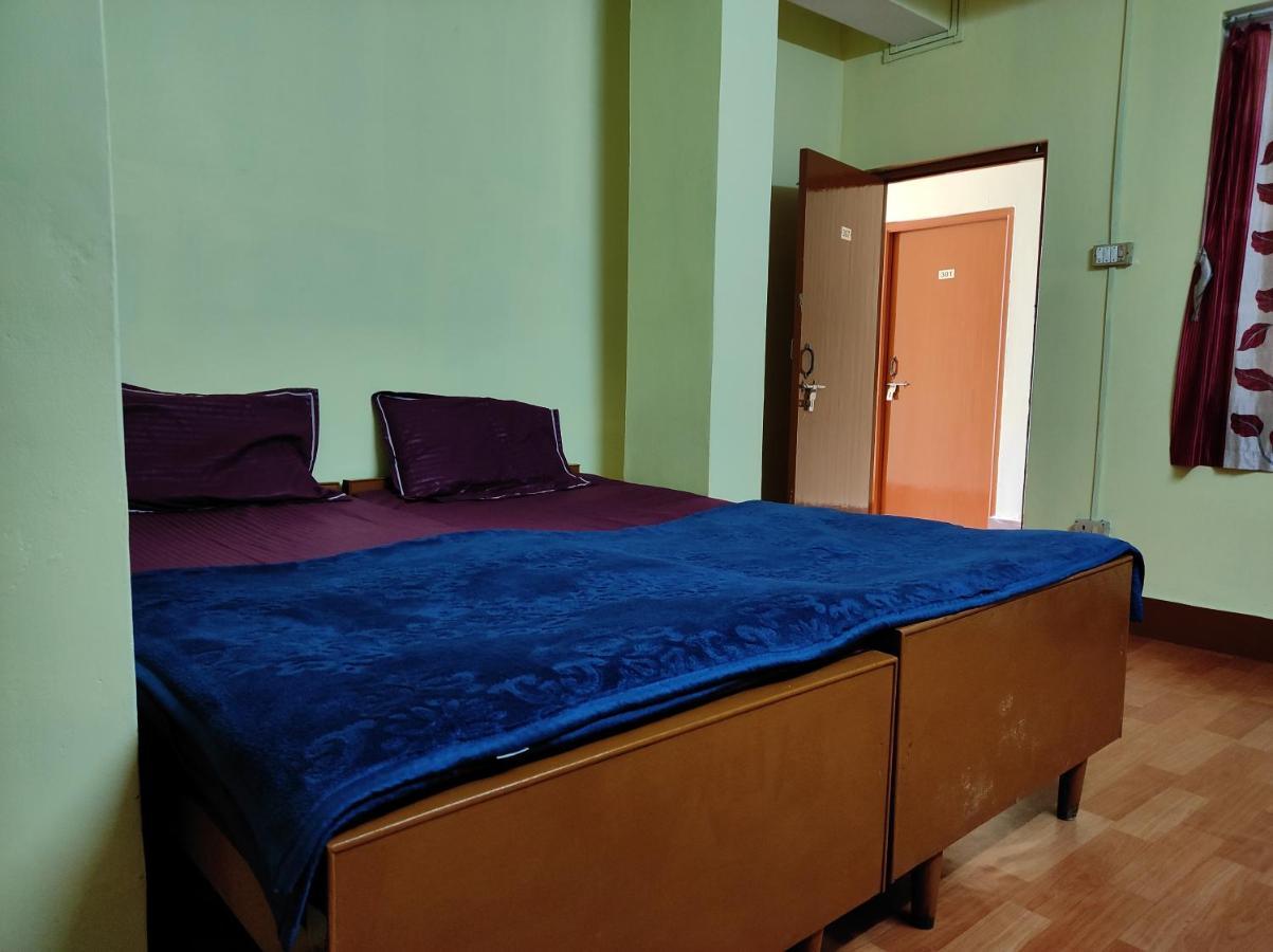 Wind Home Darjeeling- Budget Hotel Near Mall Darjeeling  Esterno foto